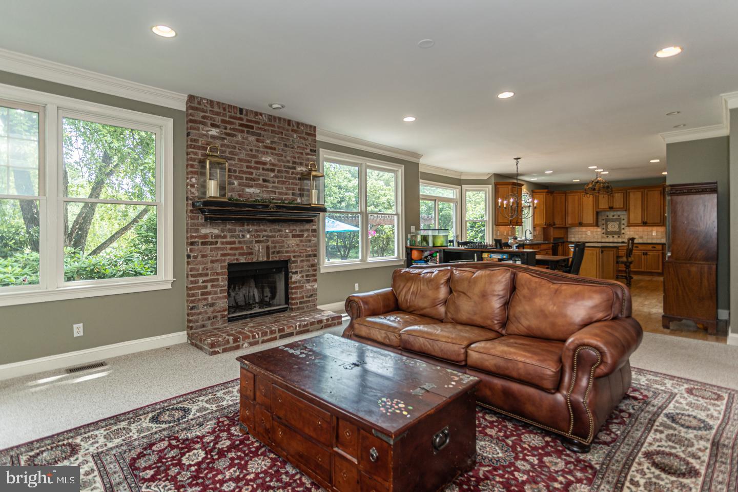 LONGMEADOW - Residential