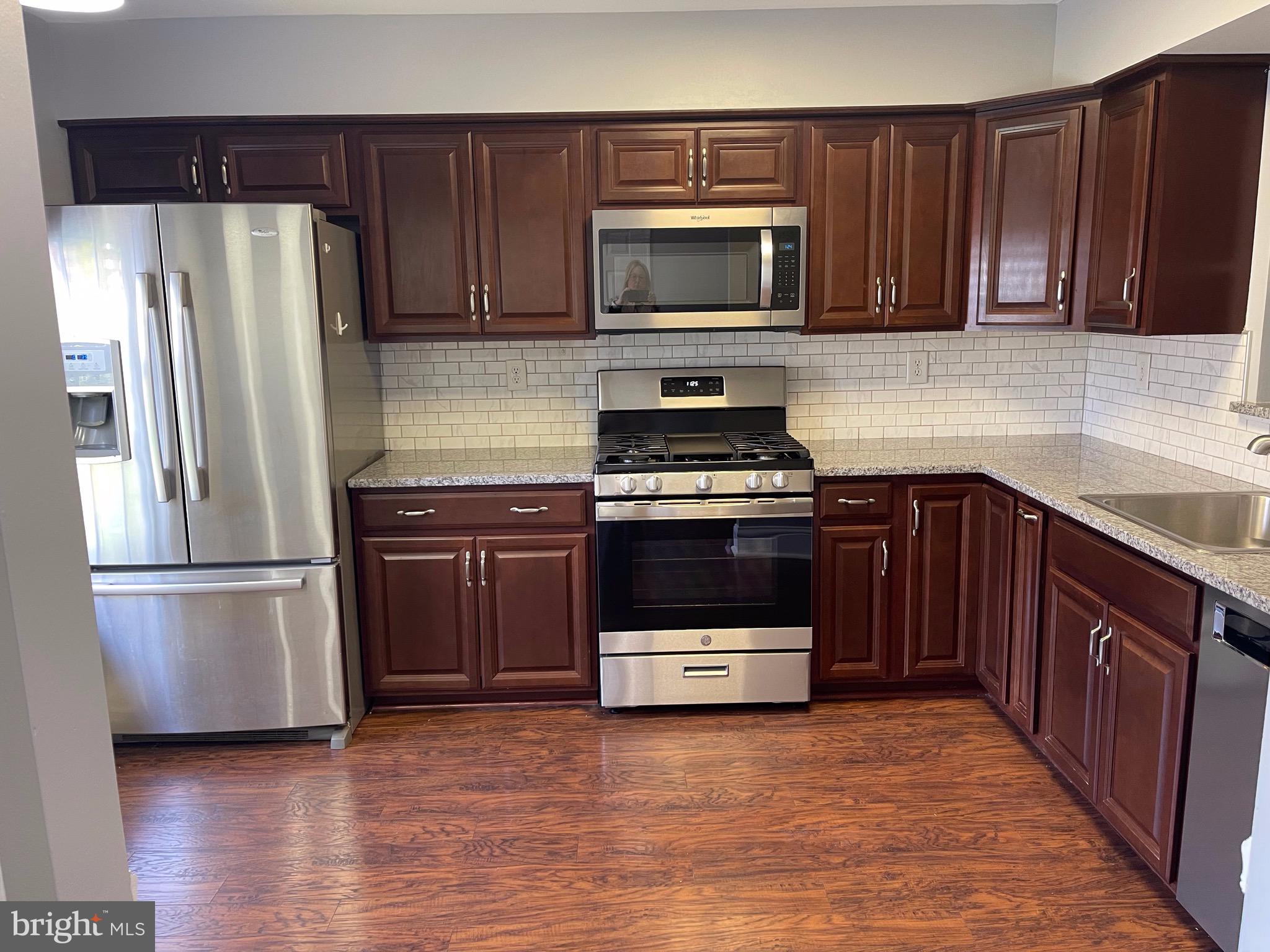 PATRIOTS RIDGE - Residential Lease