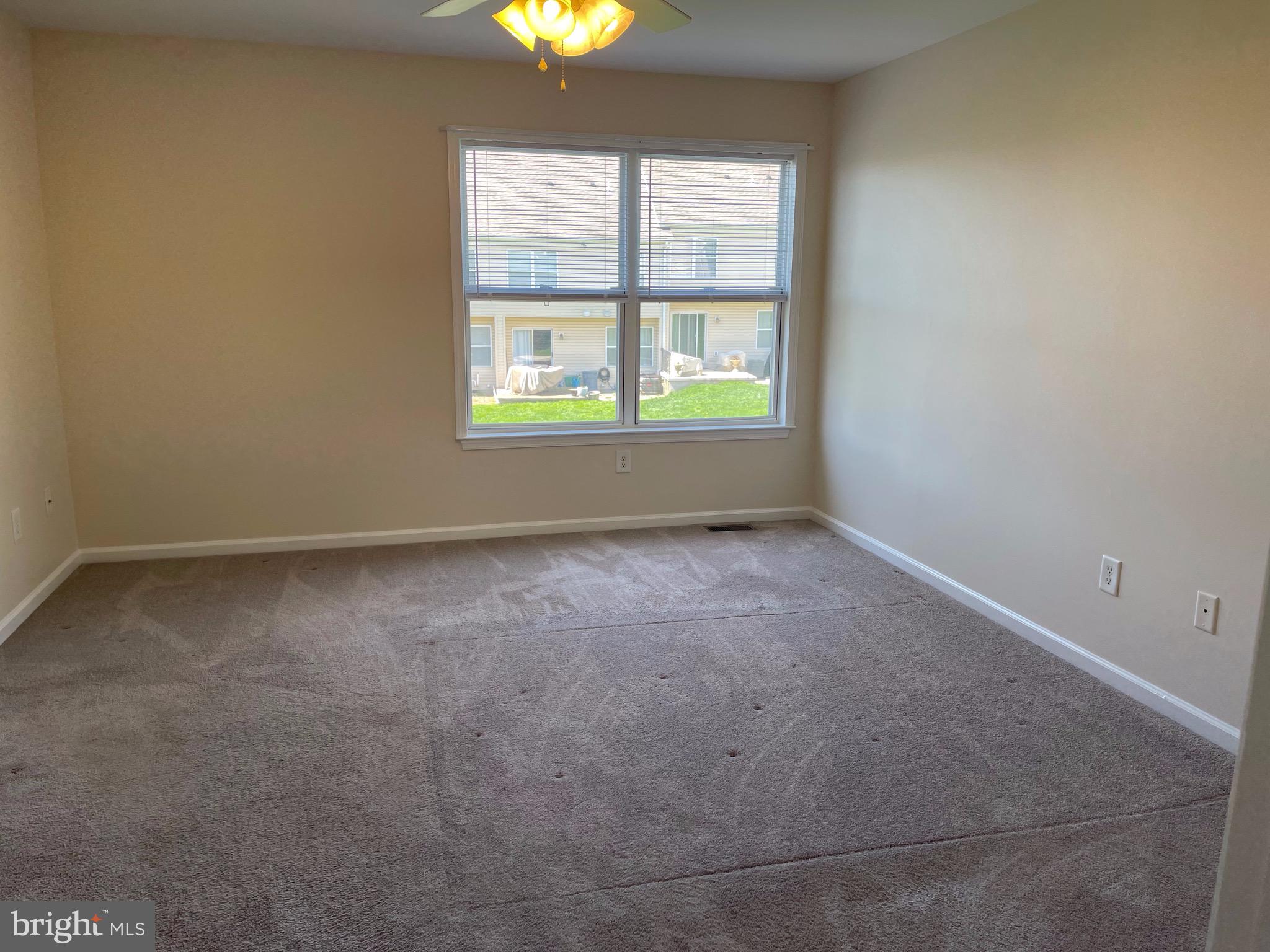 PATRIOTS RIDGE - Residential Lease