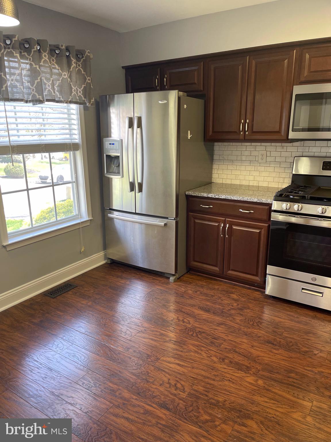 PATRIOTS RIDGE - Residential Lease