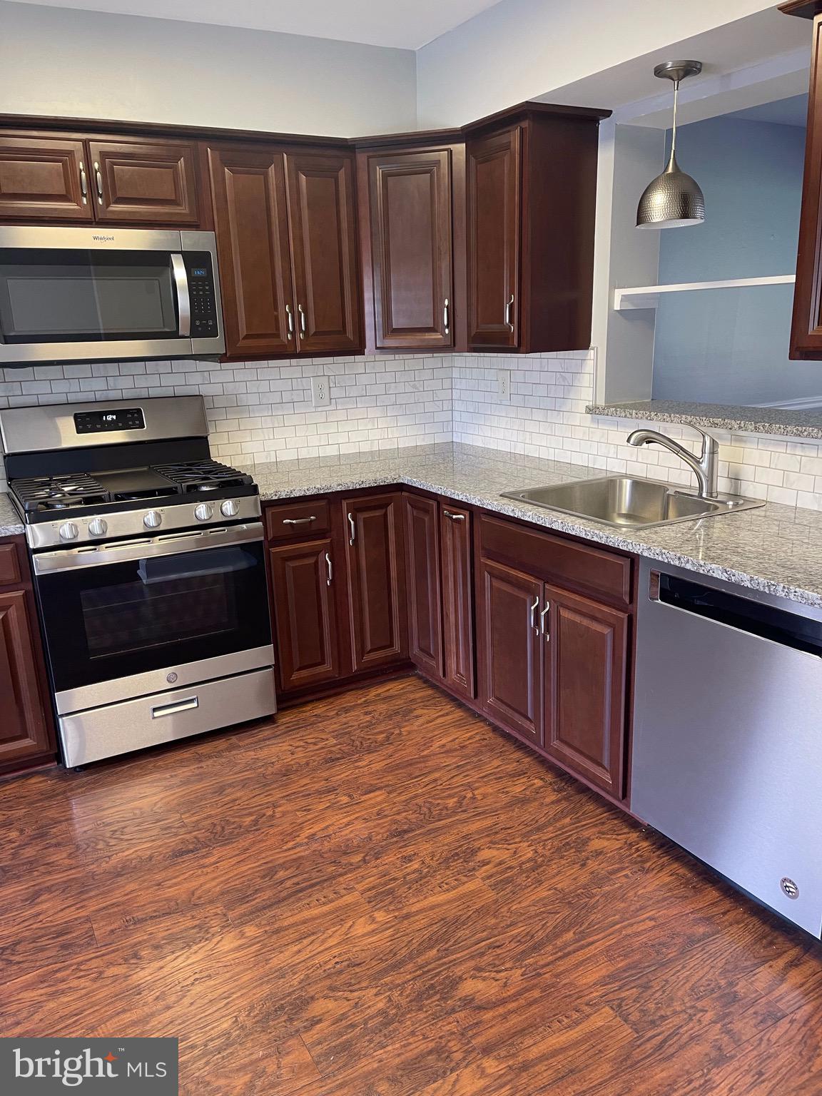 PATRIOTS RIDGE - Residential Lease