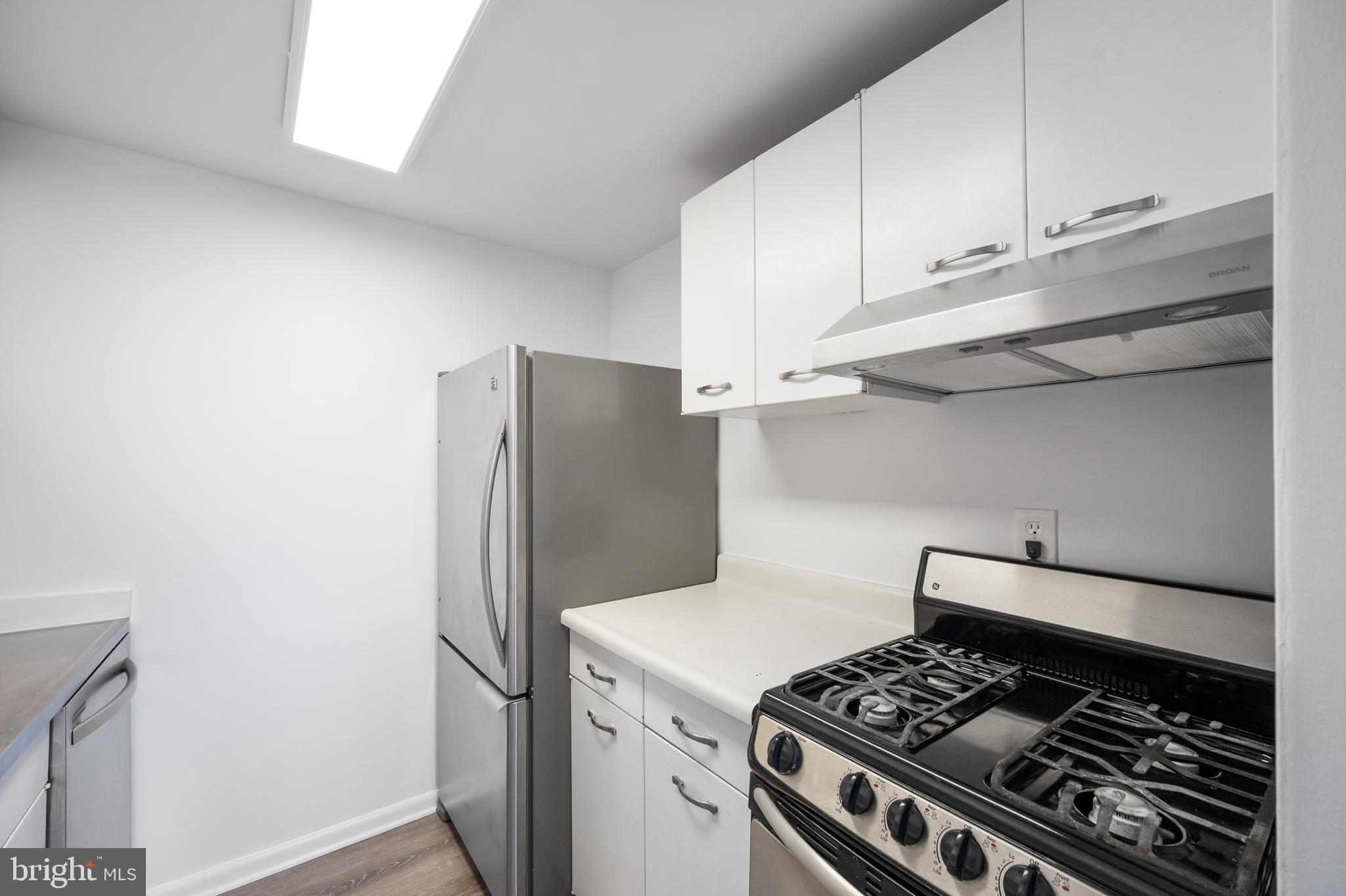 4600 DUKE - Residential