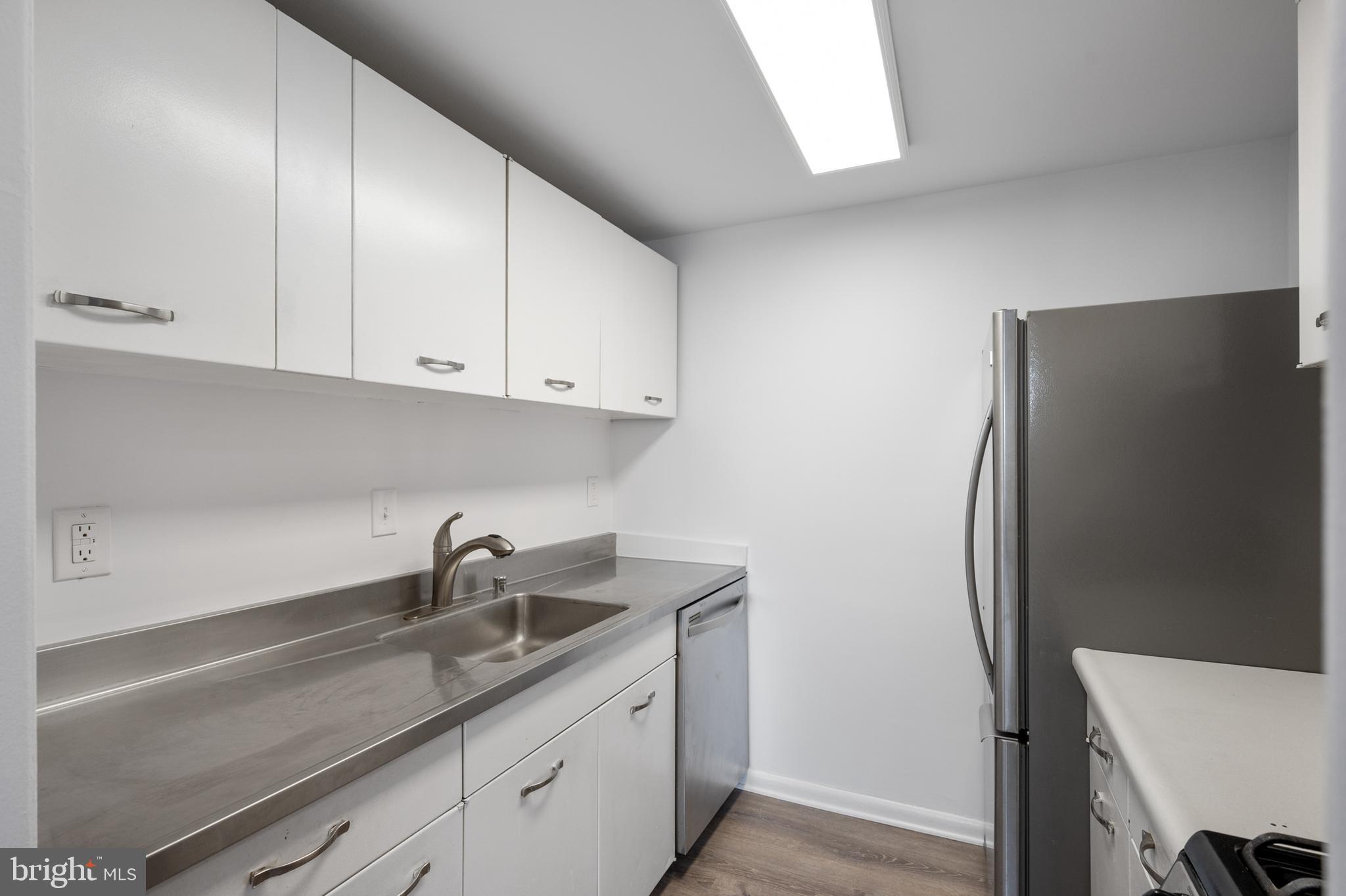 4600 DUKE - Residential