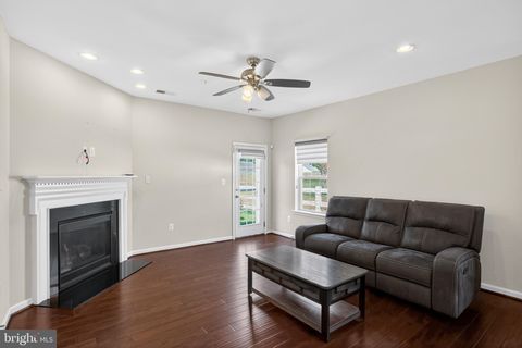Tiny photo for 11271 Yellowstone Court, WHITE PLAINS, MD 20695 (MLS # MDCH2055360)