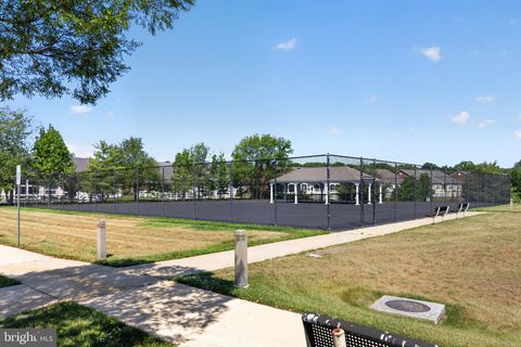 Tiny photo for 11271 Yellowstone Court, WHITE PLAINS, MD 20695 (MLS # MDCH2055360)
