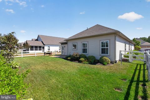 Tiny photo for 11271 Yellowstone Court, WHITE PLAINS, MD 20695 (MLS # MDCH2055360)
