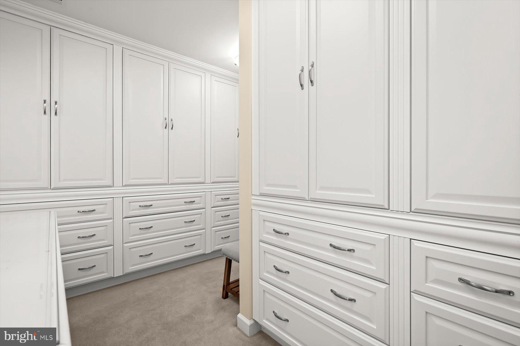 RIVER FALLS - Residential