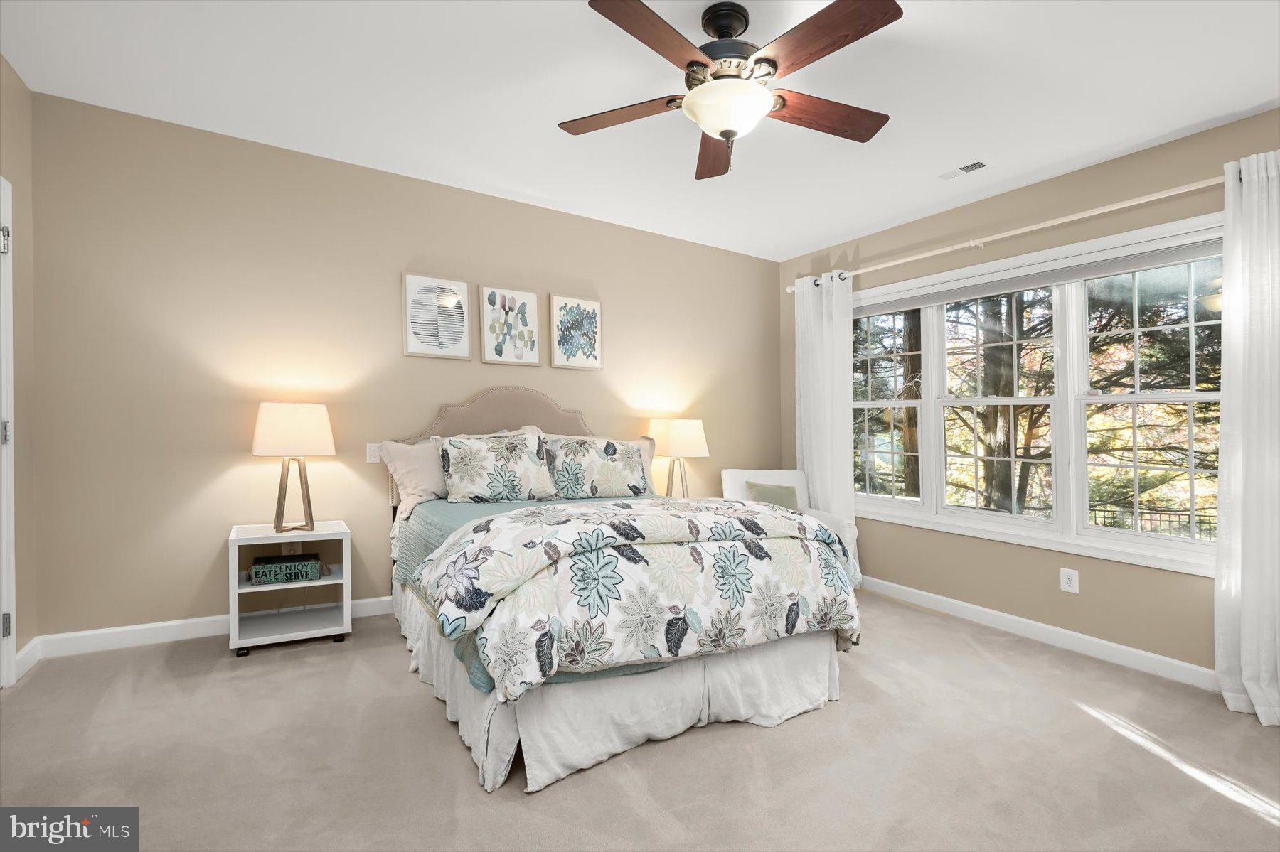 RIVER FALLS - Residential