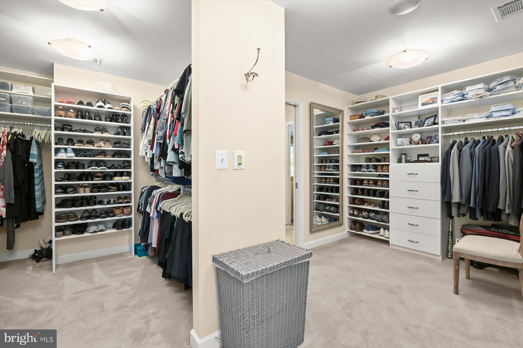 RIVER FALLS - Residential