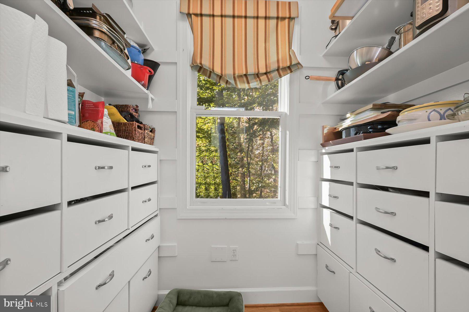 RIVER FALLS - Residential