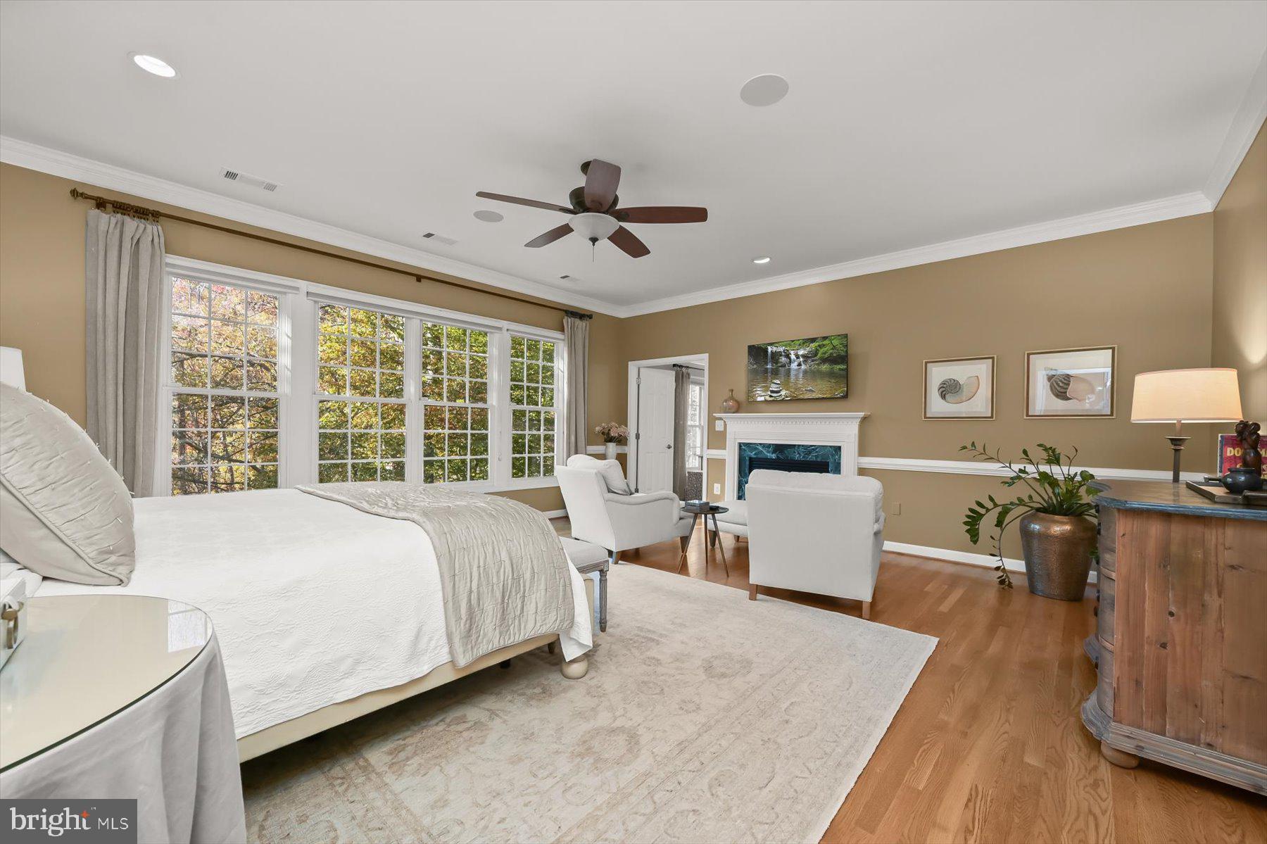 RIVER FALLS - Residential