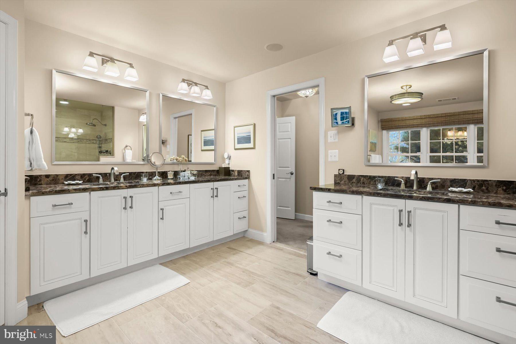 RIVER FALLS - Residential