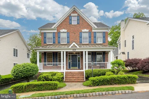 205 Cambridge Place, Chalfont, PA MLS: PABU2095892