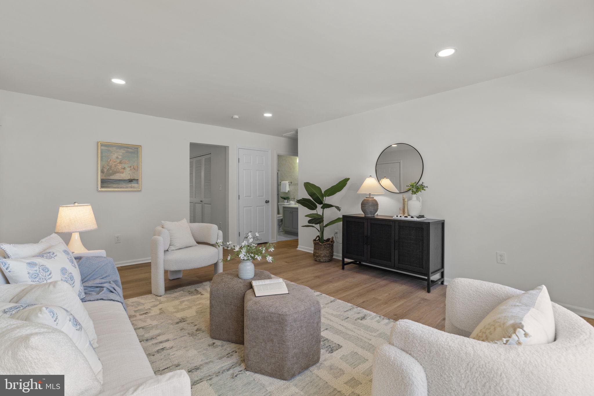 13201 CLAXTON DRIVE