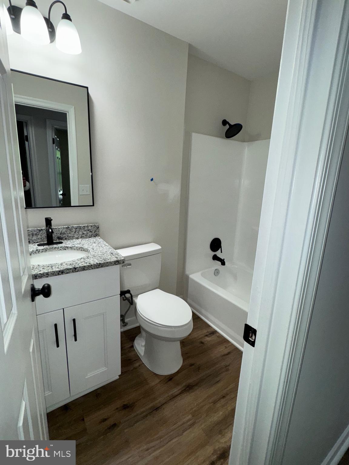 STRATFORD HARBOUR - Residential