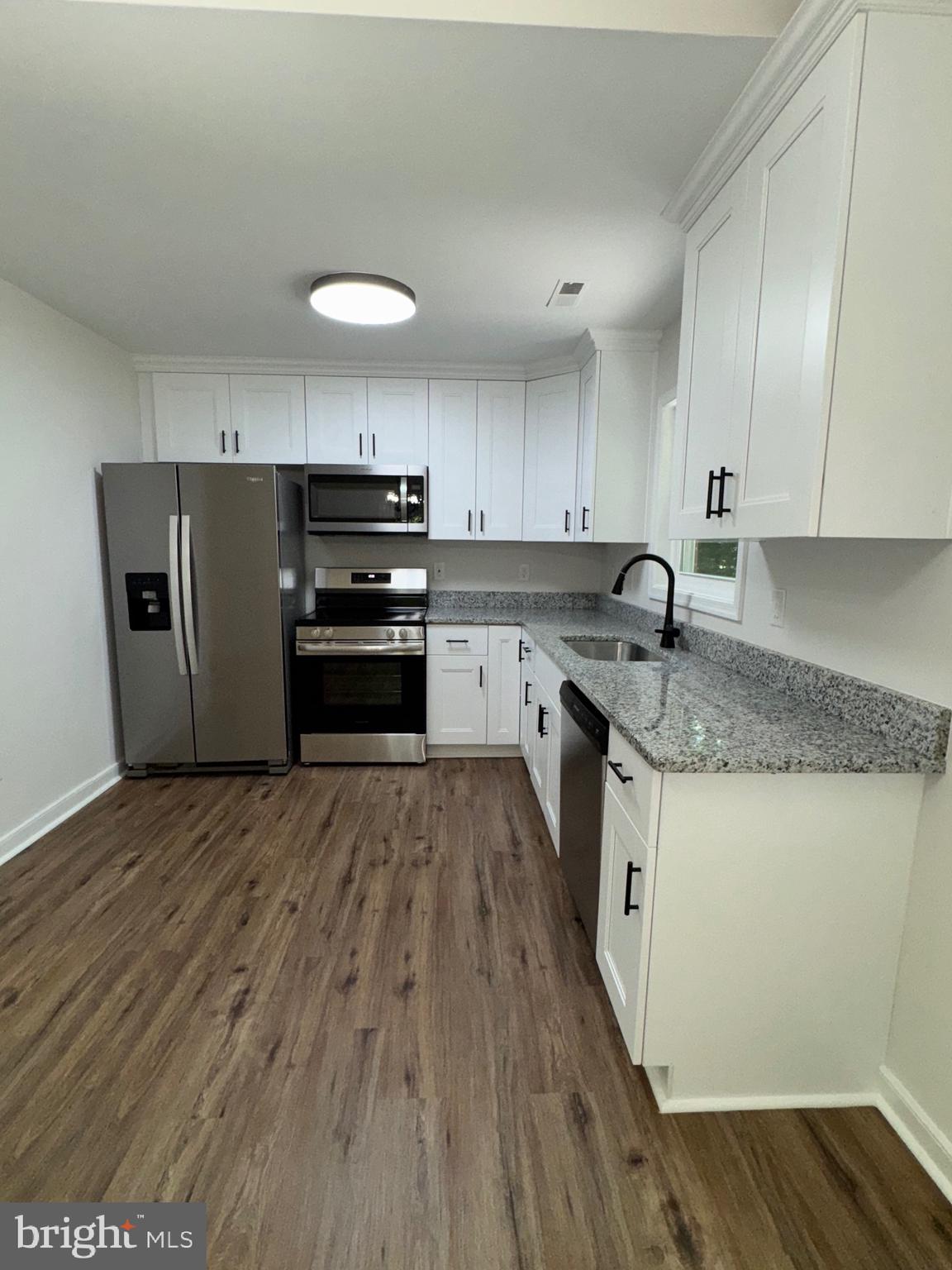 STRATFORD HARBOUR - Residential