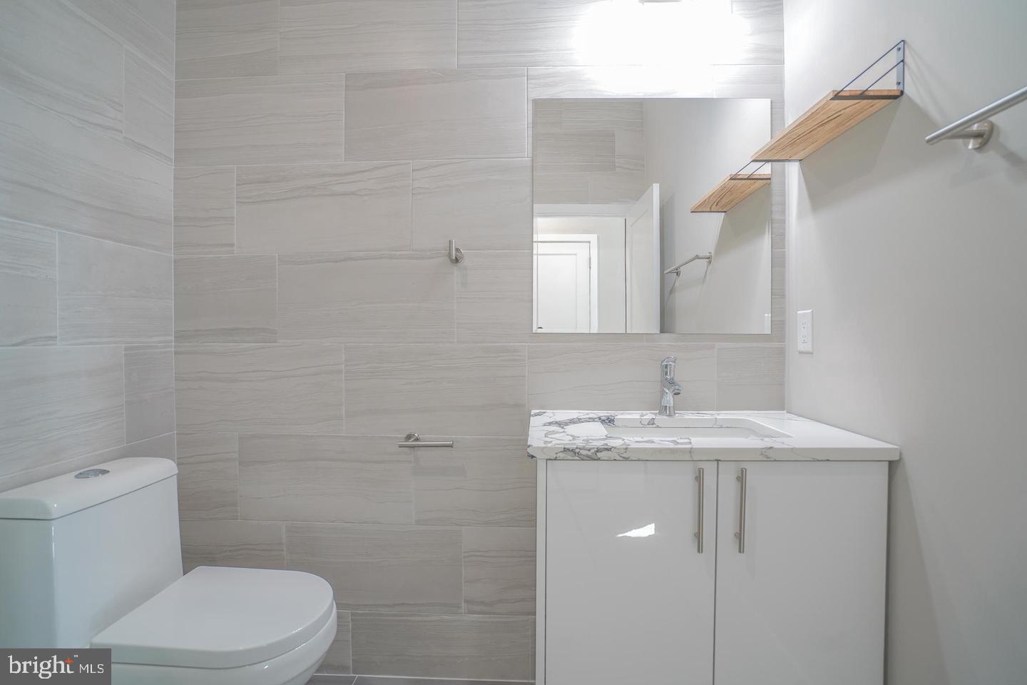 NORTHERN LIBERTIES - Commercial Sale