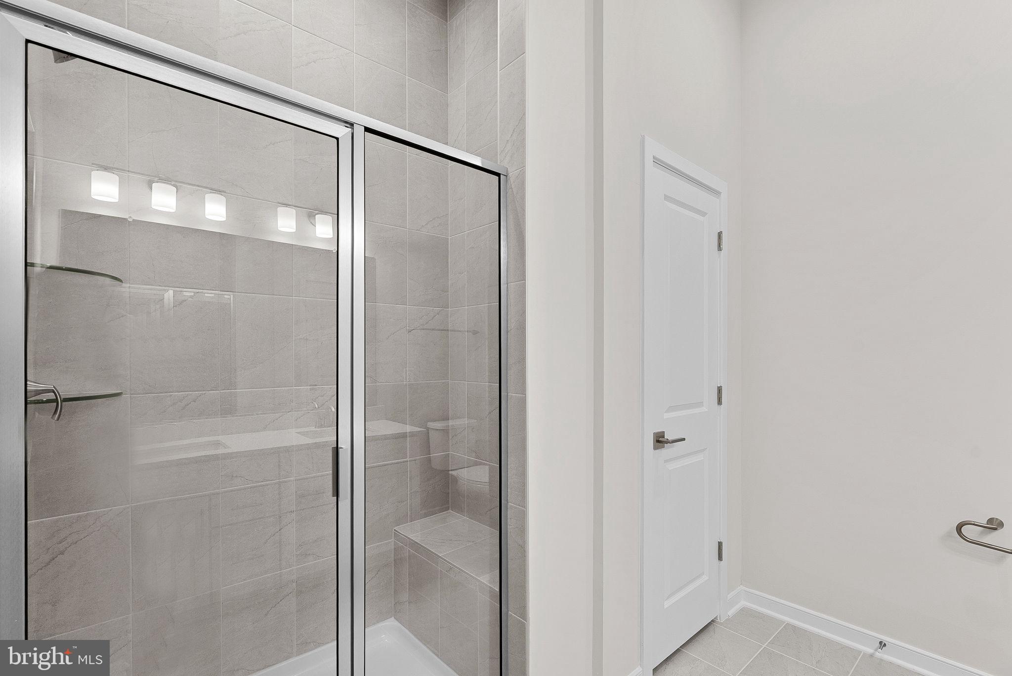 POTOMAC STATION MARKETPLACE - Residential