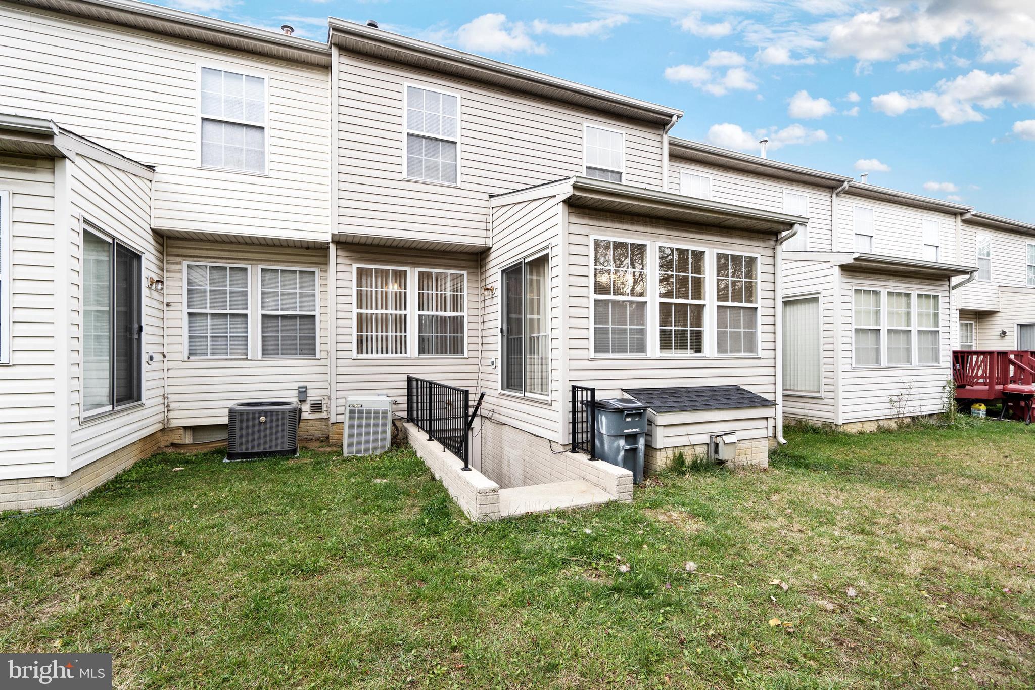 BARKLEY WOODS - Residential