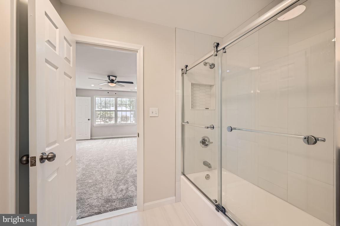 FAIRWIND FARMS - Residential Lease