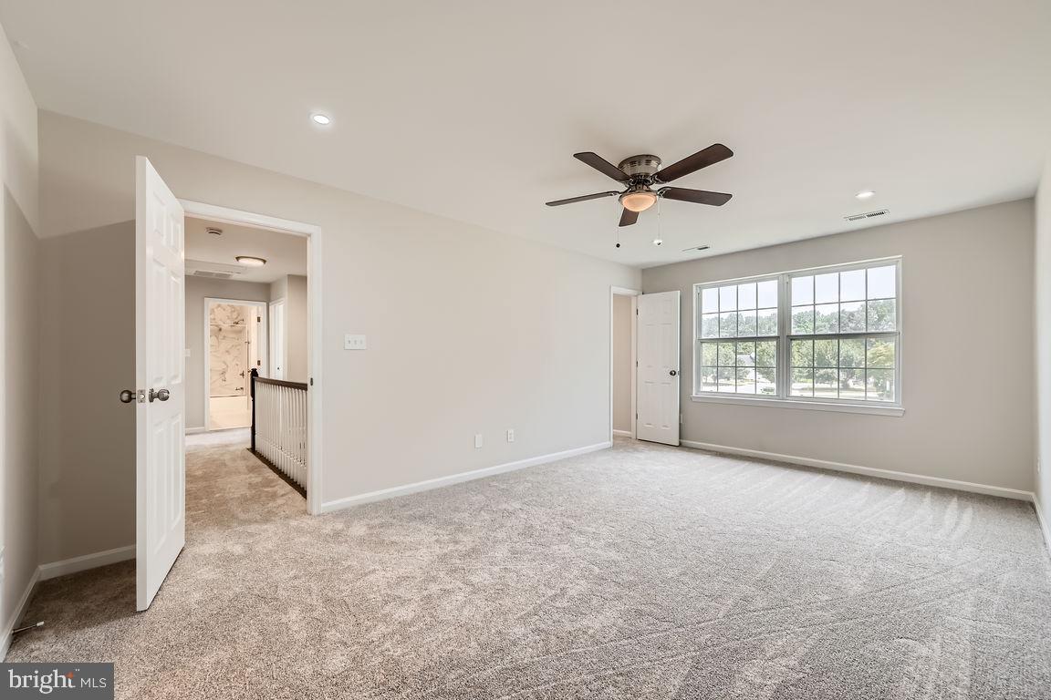 FAIRWIND FARMS - Residential Lease