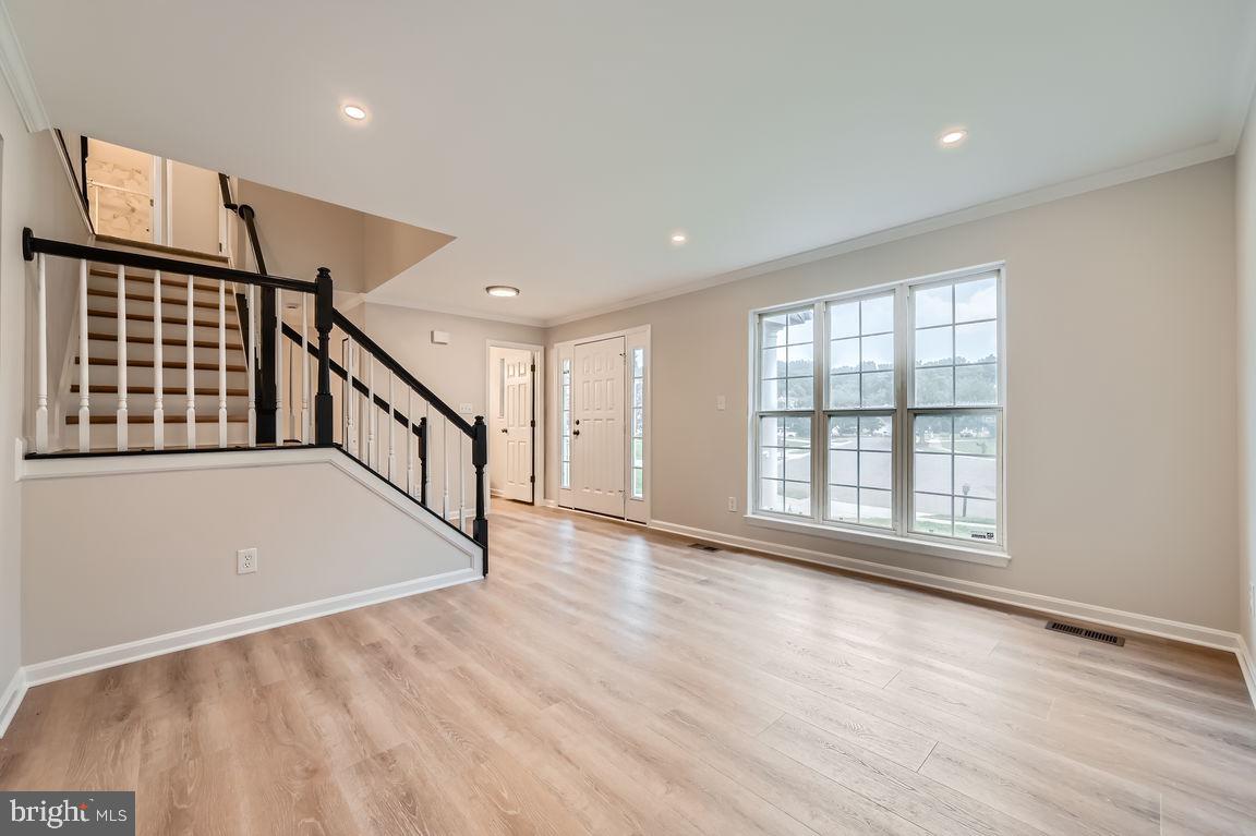 FAIRWIND FARMS - Residential Lease