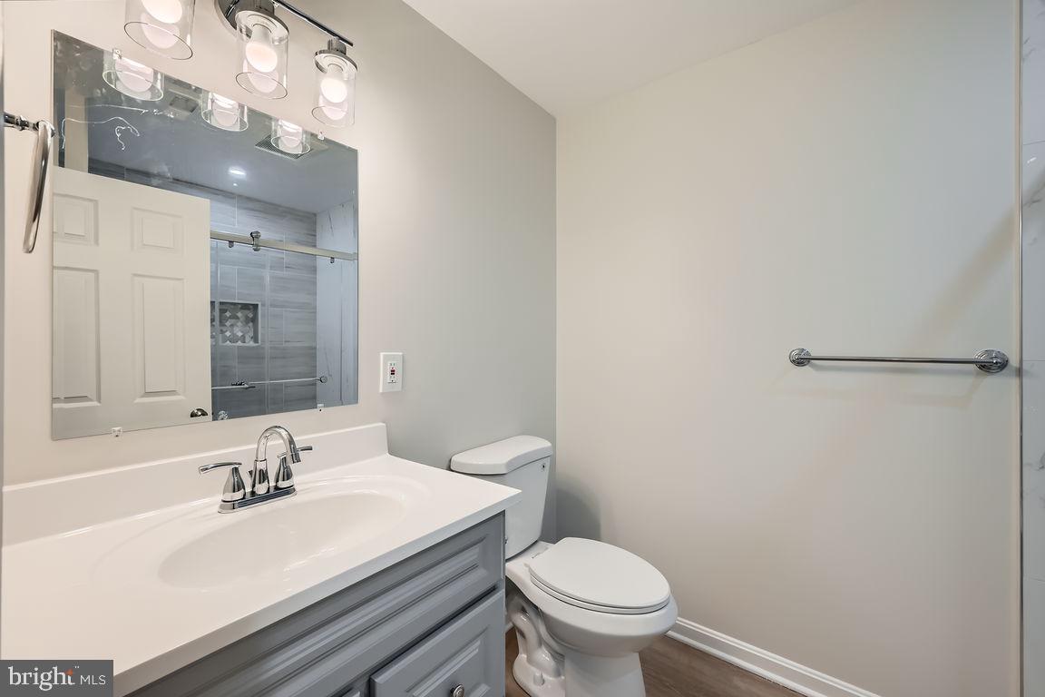 FAIRWIND FARMS - Residential Lease