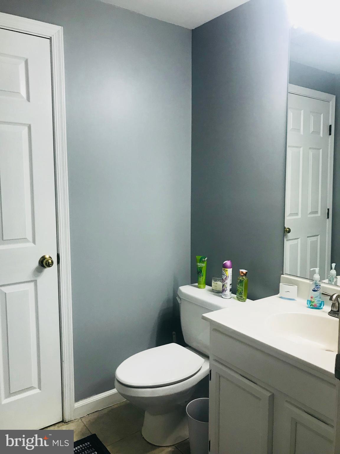 WAYSIDE VILLAGE - Residential Lease