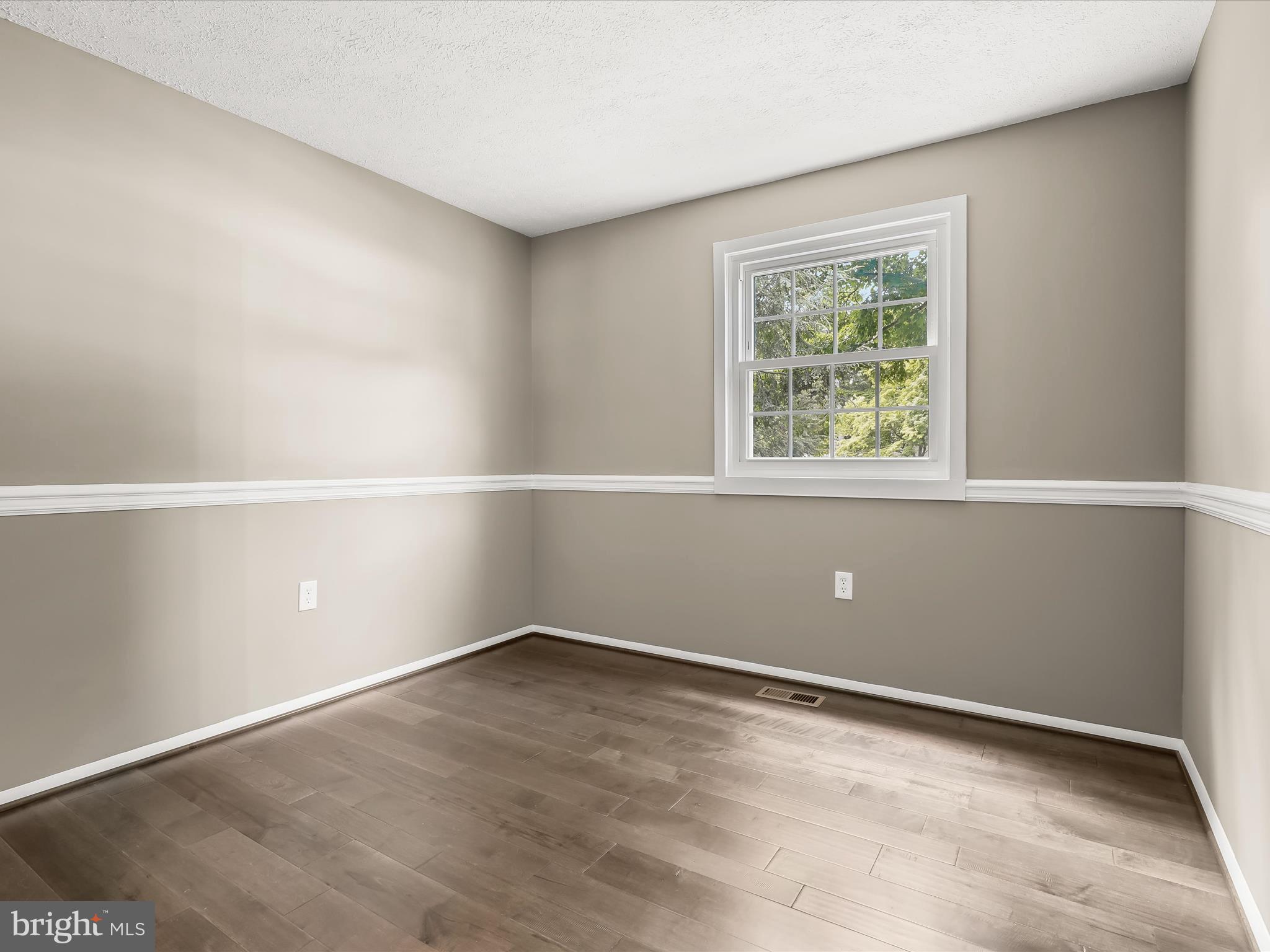 VILLAGE OF OWEN BROWN - Residential