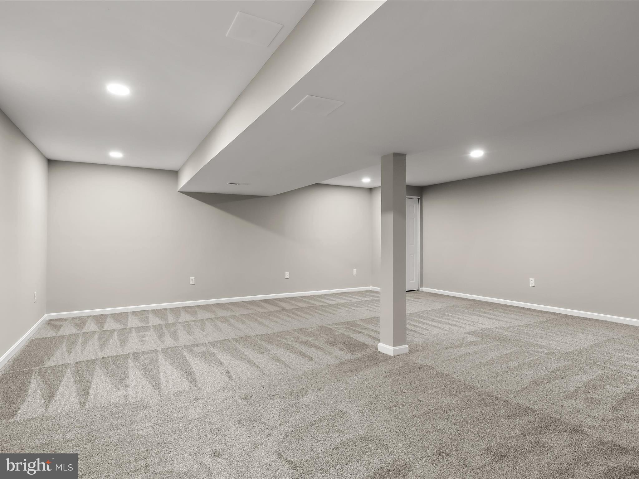 VILLAGE OF OWEN BROWN - Residential