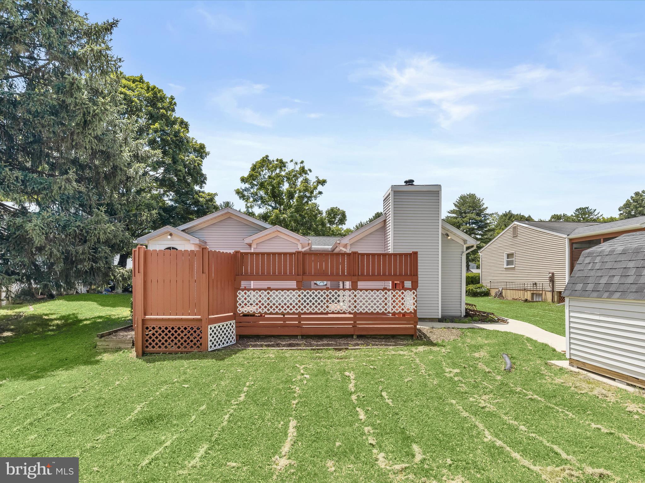 VILLAGE OF OWEN BROWN - Residential