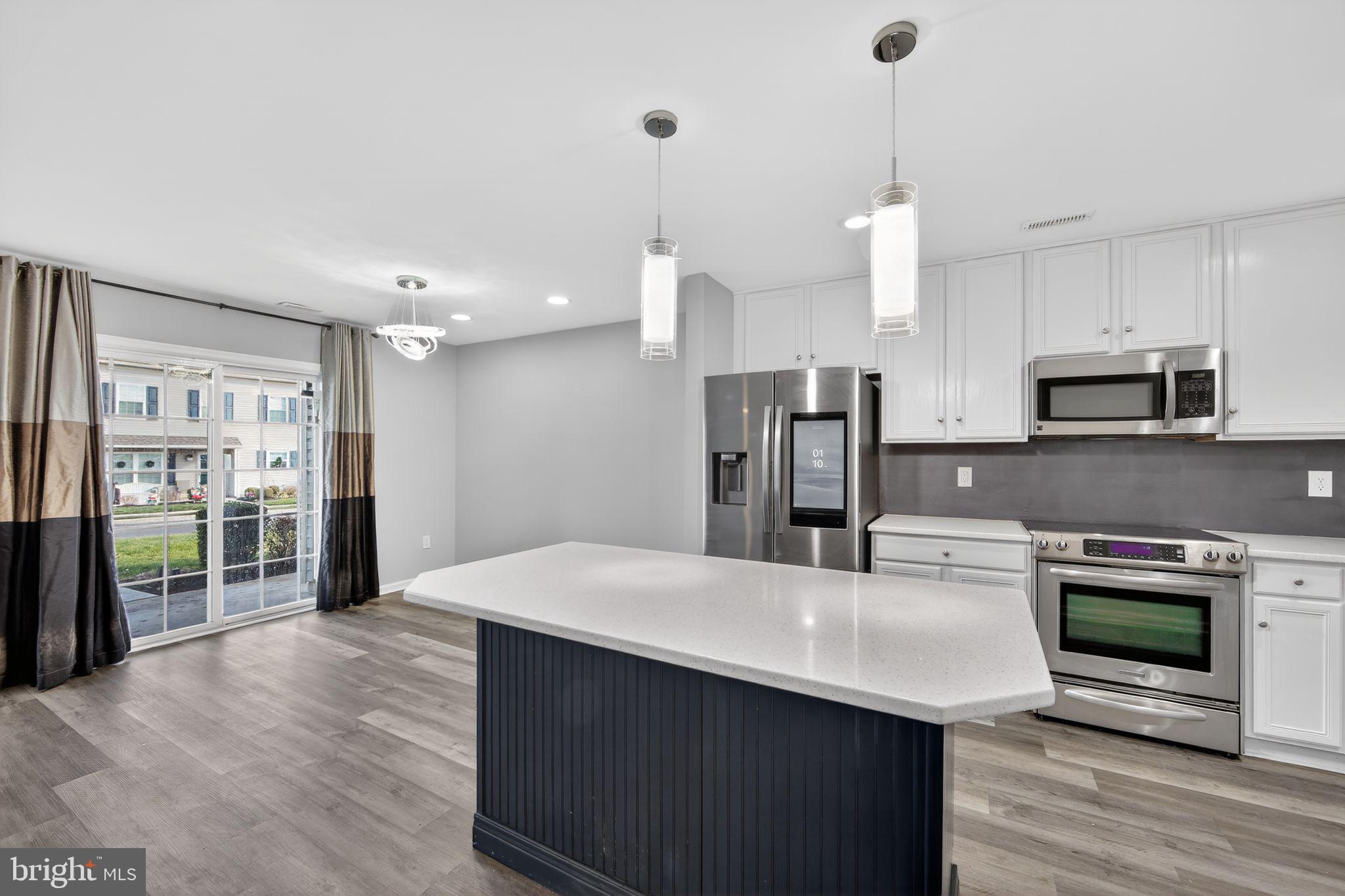 WATERFORD GREENE - Residential