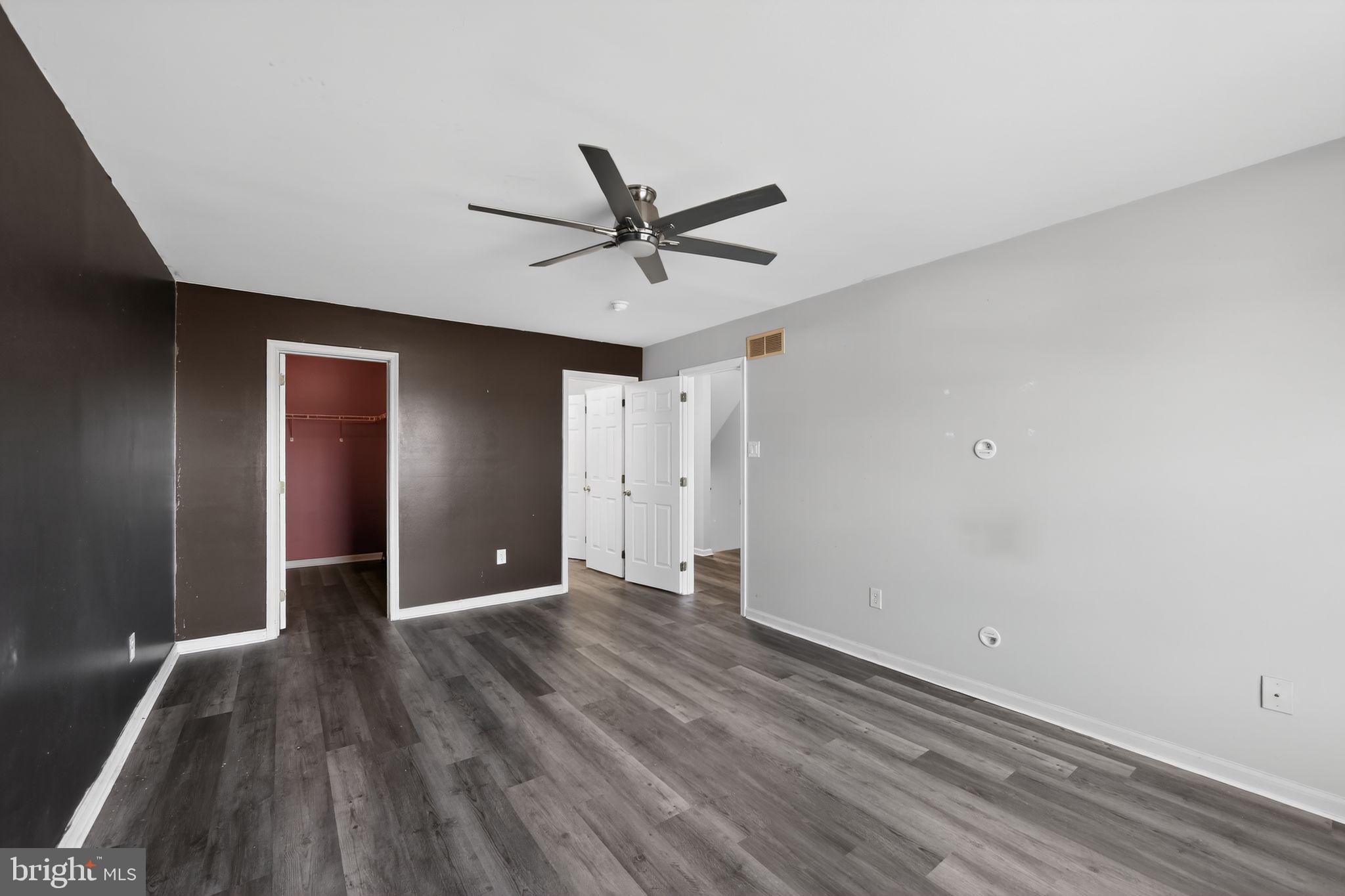 WATERFORD GREENE - Residential