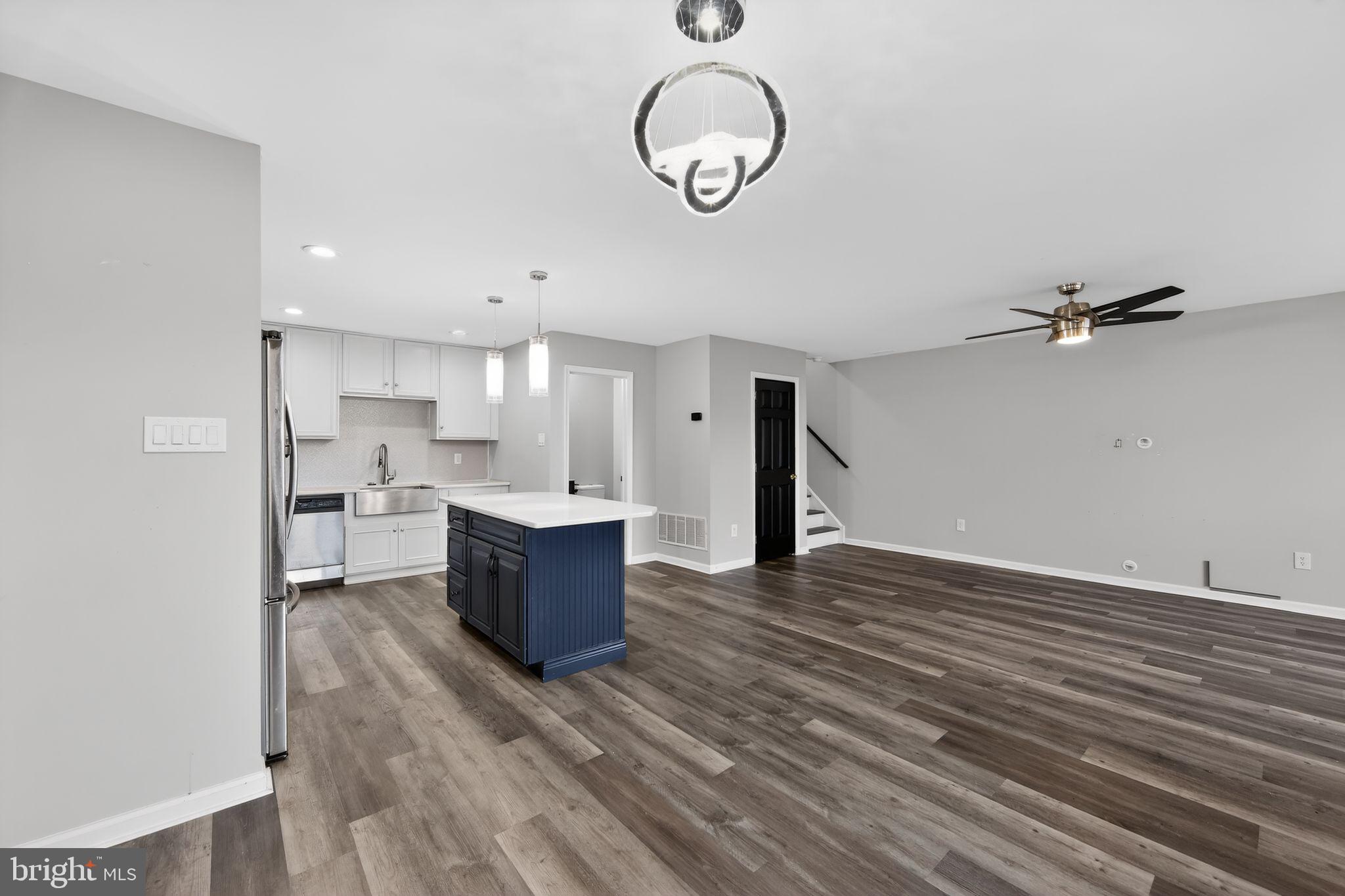 WATERFORD GREENE - Residential