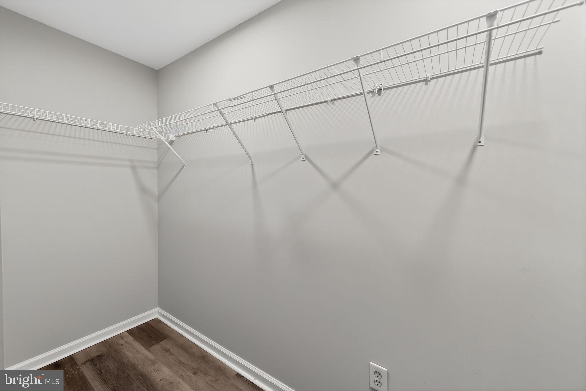 WATERFORD GREENE - Residential