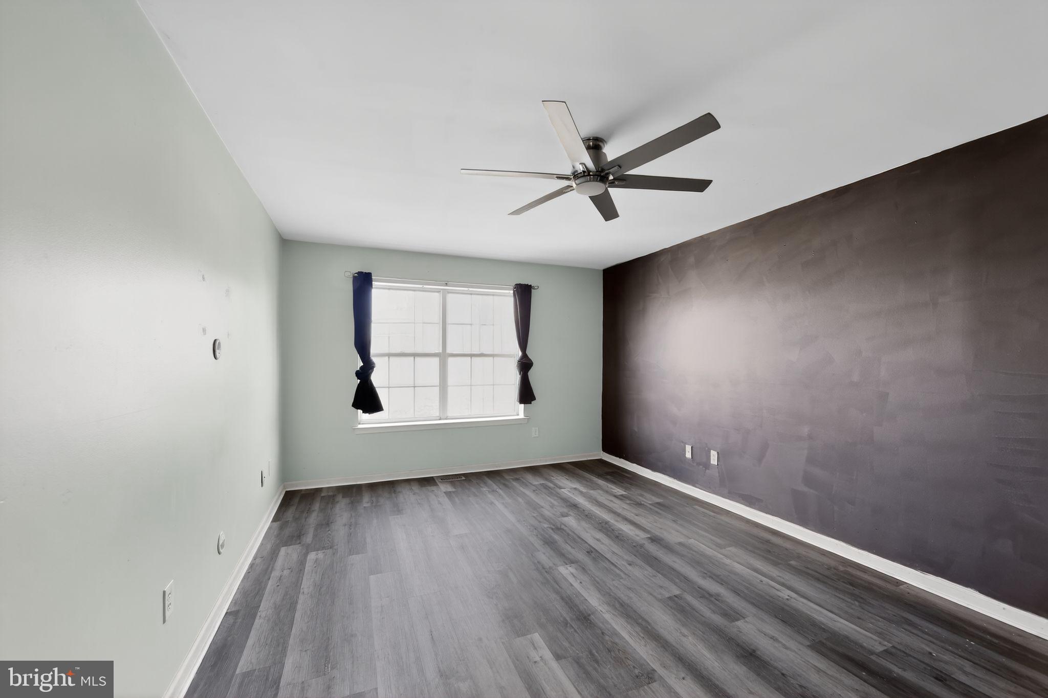 WATERFORD GREENE - Residential