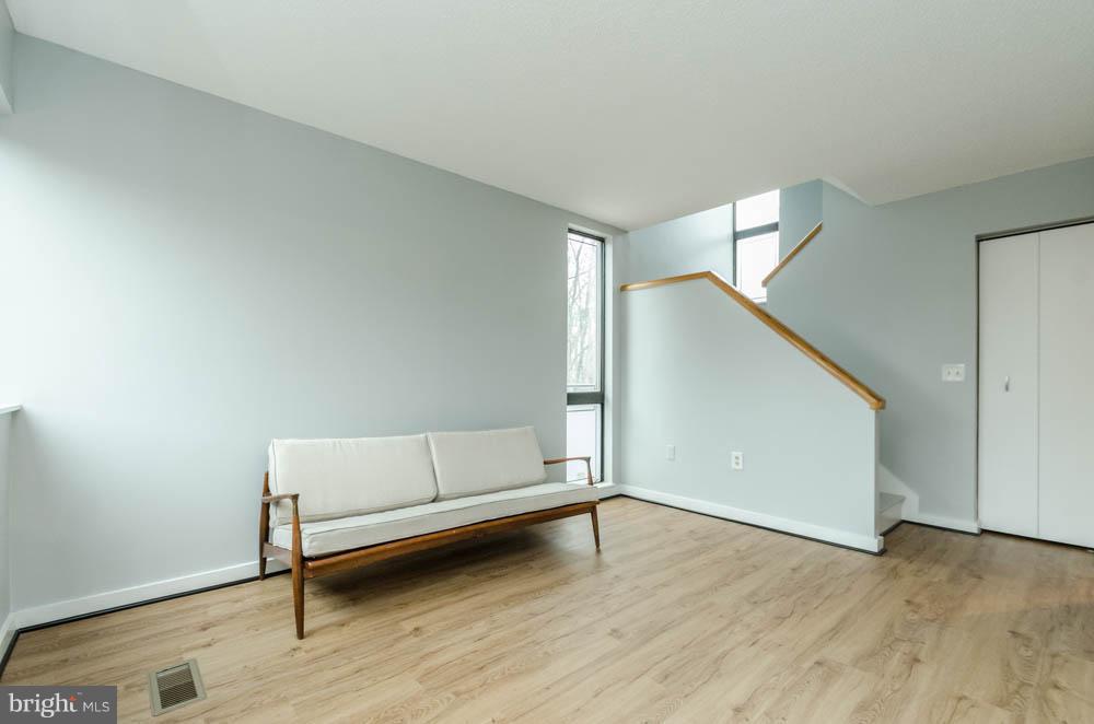 COLD SPRING NEWTOWN - Residential Lease