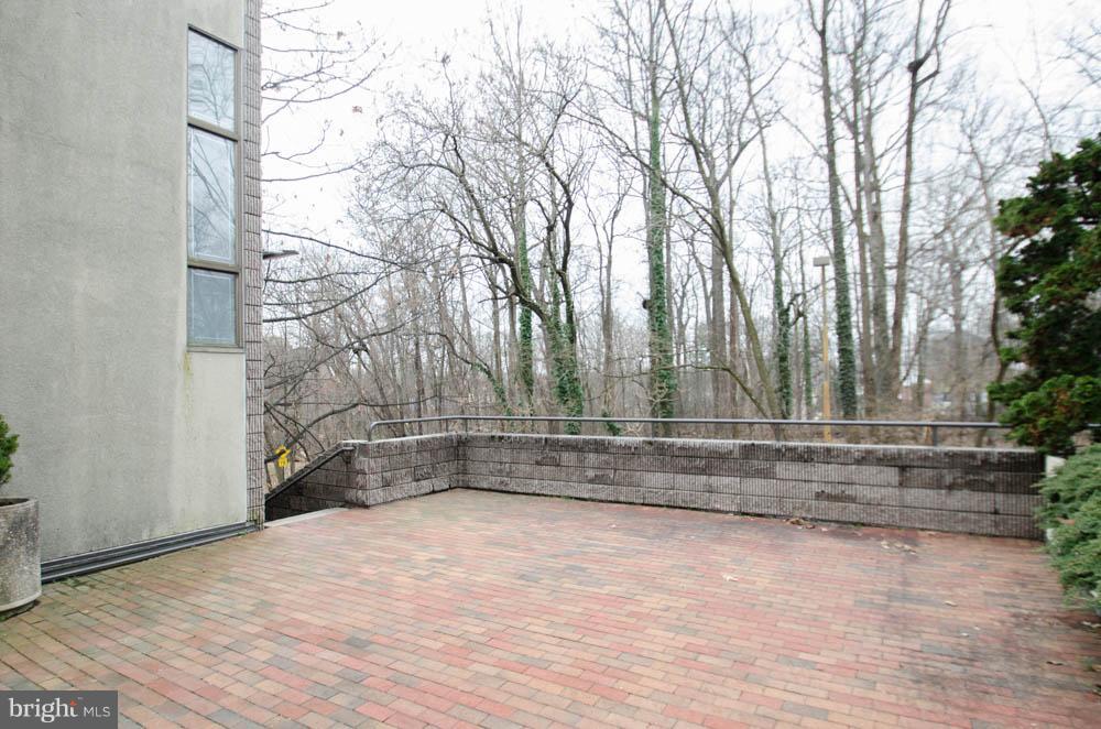 COLD SPRING NEWTOWN - Residential Lease