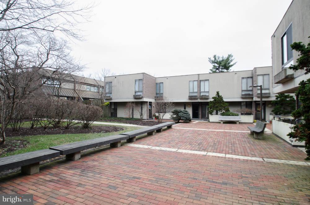 COLD SPRING NEWTOWN - Residential Lease