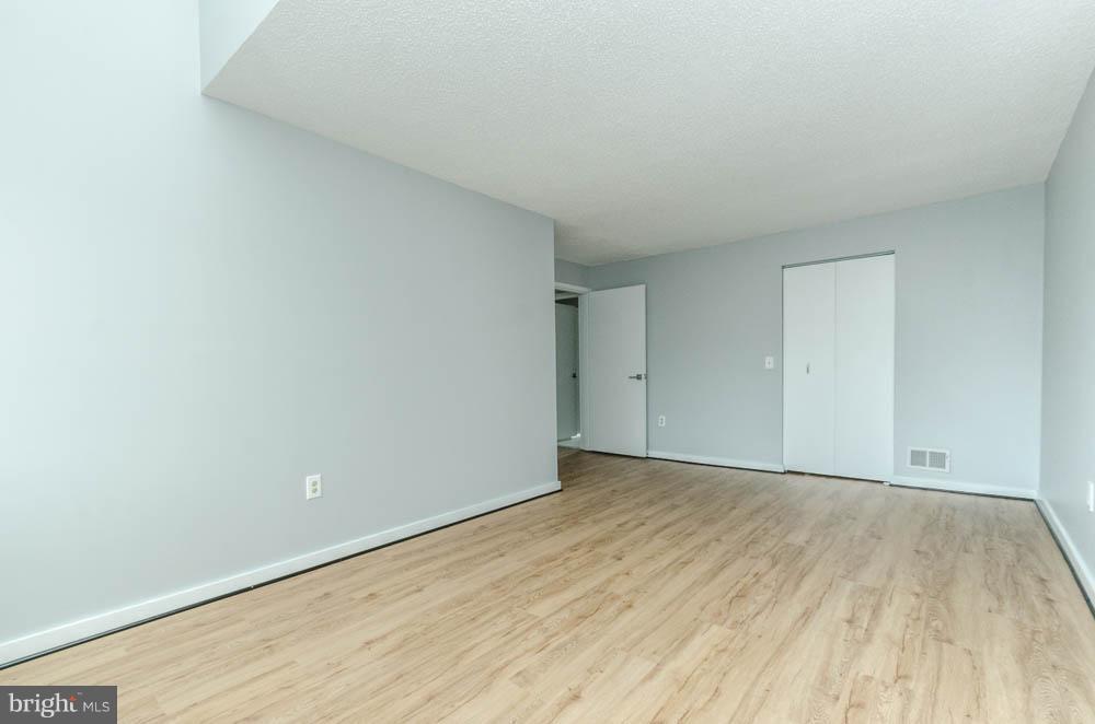 COLD SPRING NEWTOWN - Residential Lease