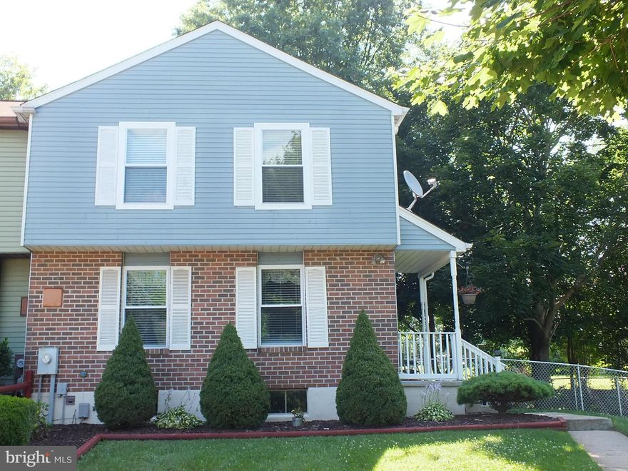 GREAT OPPORTUNITY - move in ready, lrg end unit w/ beautiful fenced yard, mature trees, great deck & lrg matching shed on a quiet cul-de-sac. Tons of recent work has been done - new roof, new carpet, new windows & the A/C unit tuned up. Well insulated basement w/ lots of storage & B/R rough in. 2 blks from community pool & park. All for a great affordable price - come make this house your home!