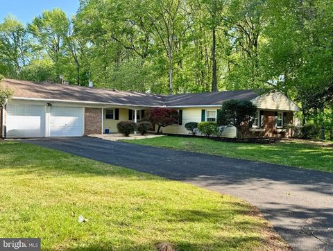 13030 MAPLE VIEW LANE FAIRFAX VA 22033
