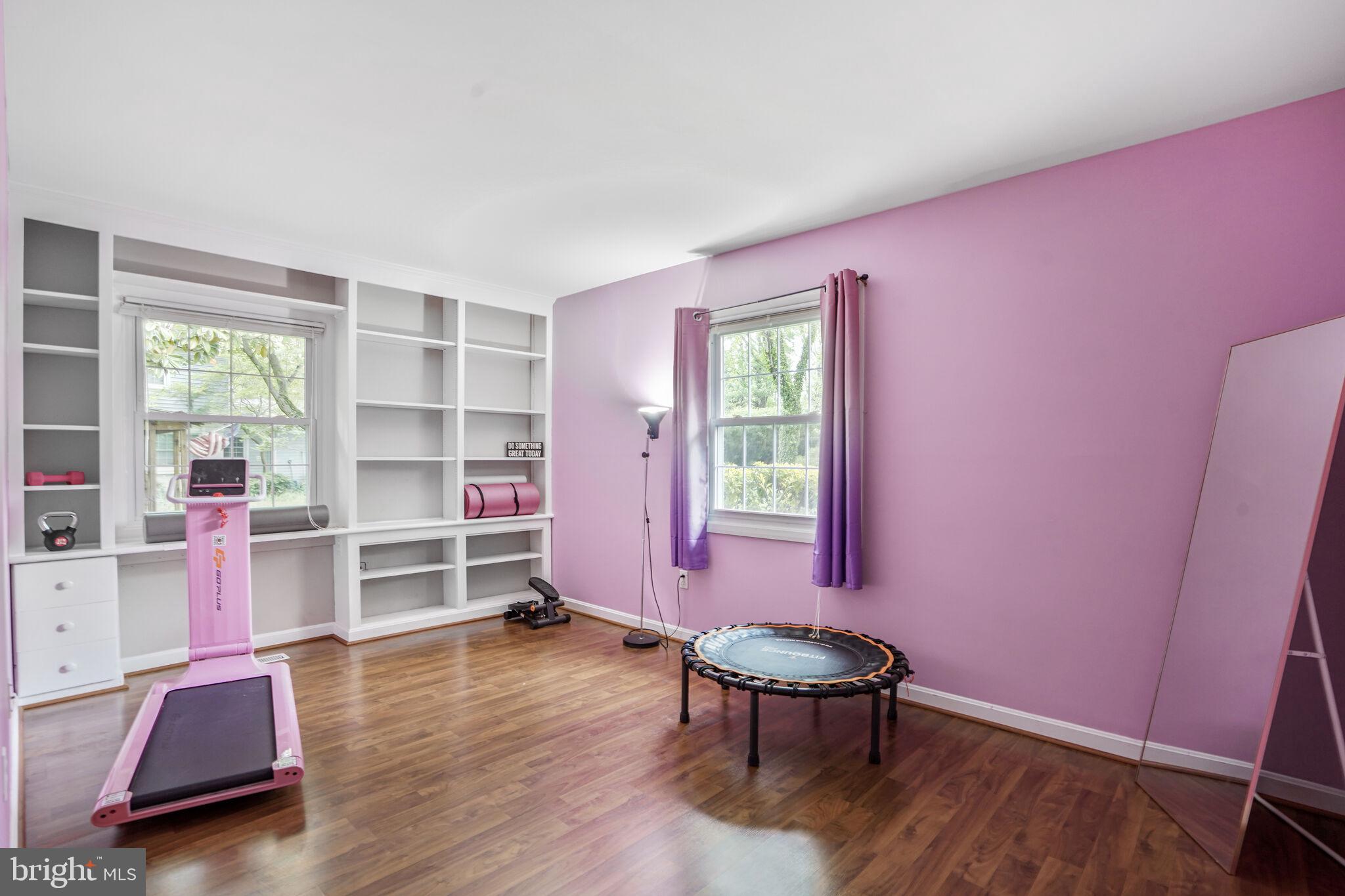 GREENBRIAR - Residential