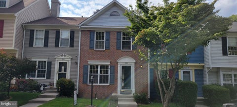 Photo of 12638 Monarch Court, WOODBRIDGE, VA 22192 (MLS # VAPW2130488)