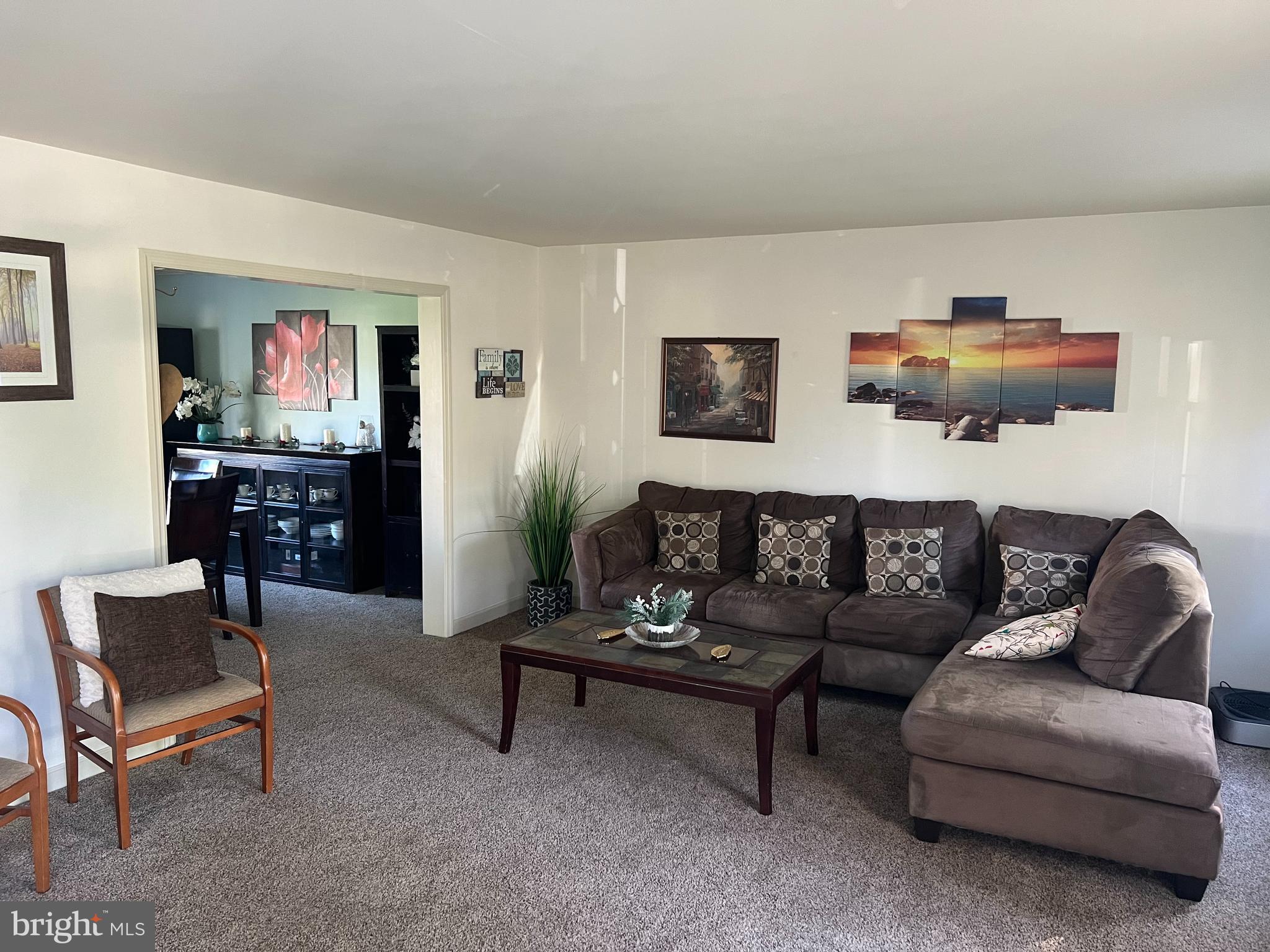 421 CORONET DRIVE