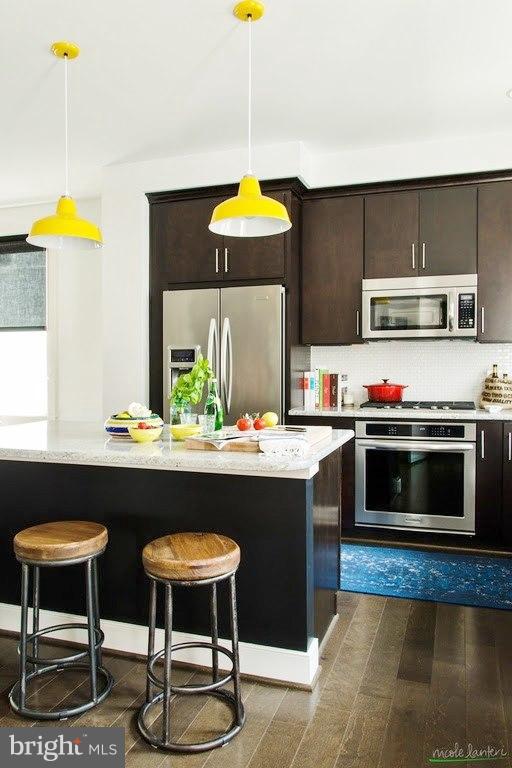 OLD TOWN COMMONS - Residential Lease