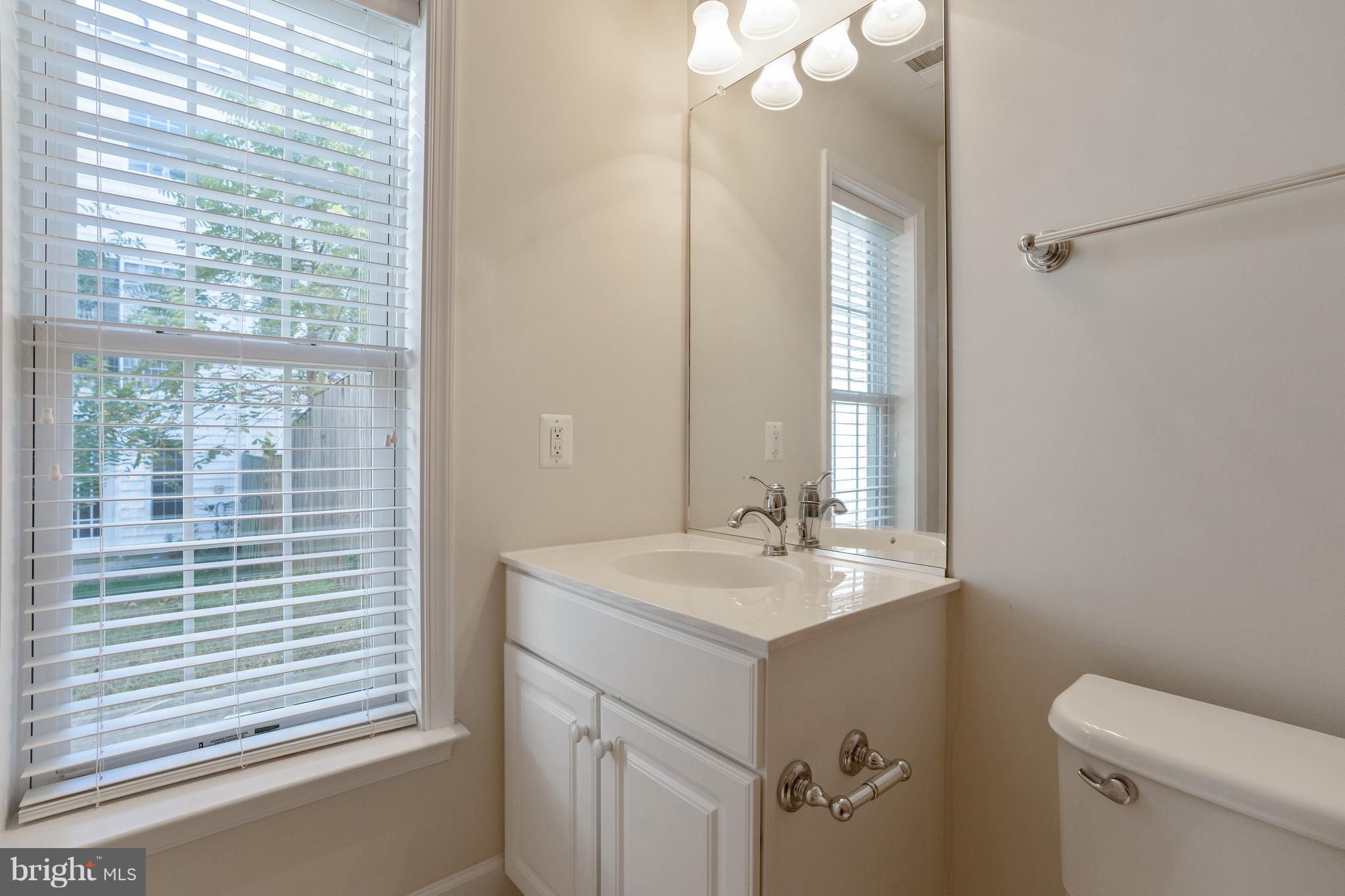 POTOMAC CLUB - Residential