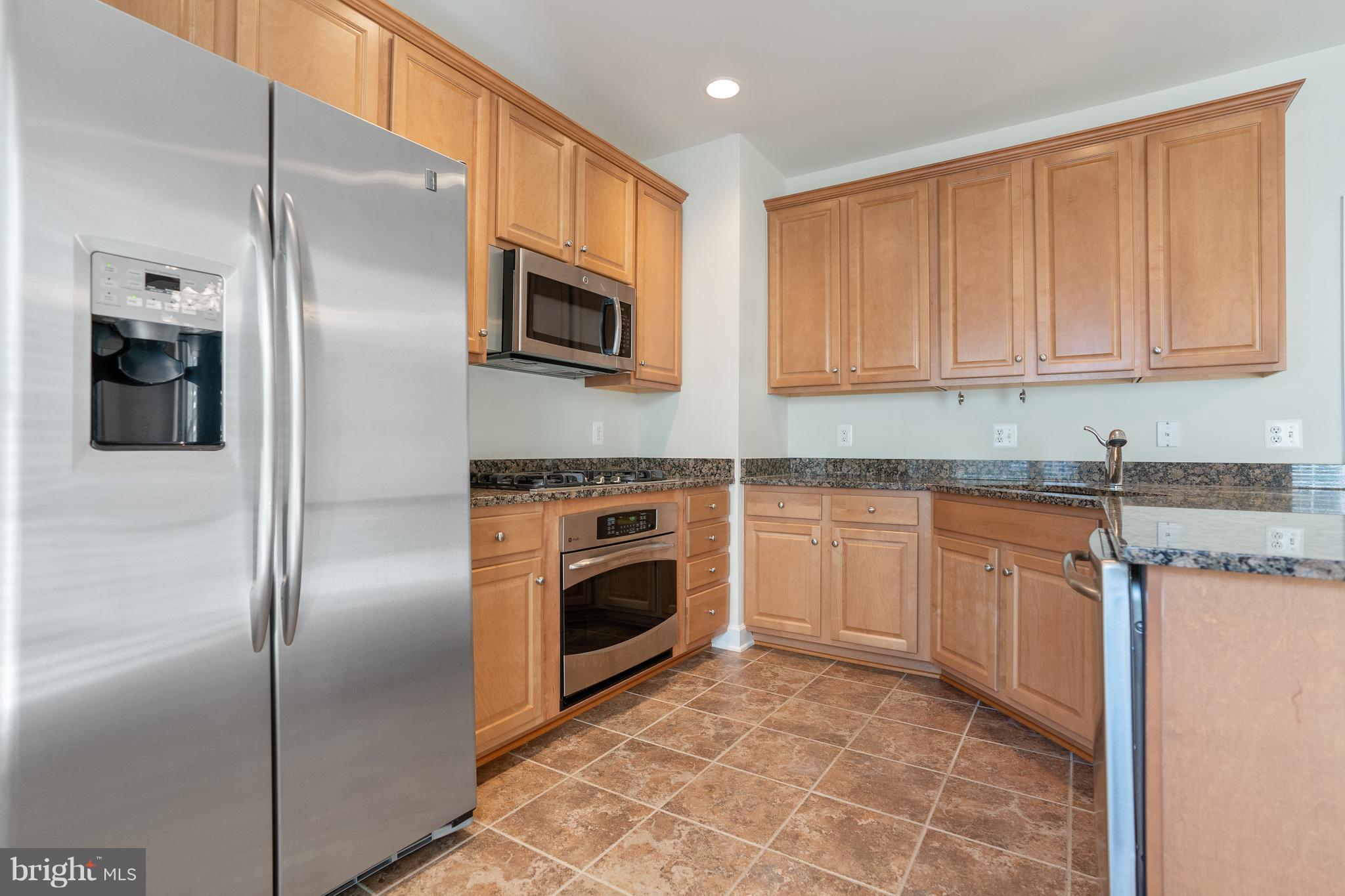 POTOMAC CLUB - Residential