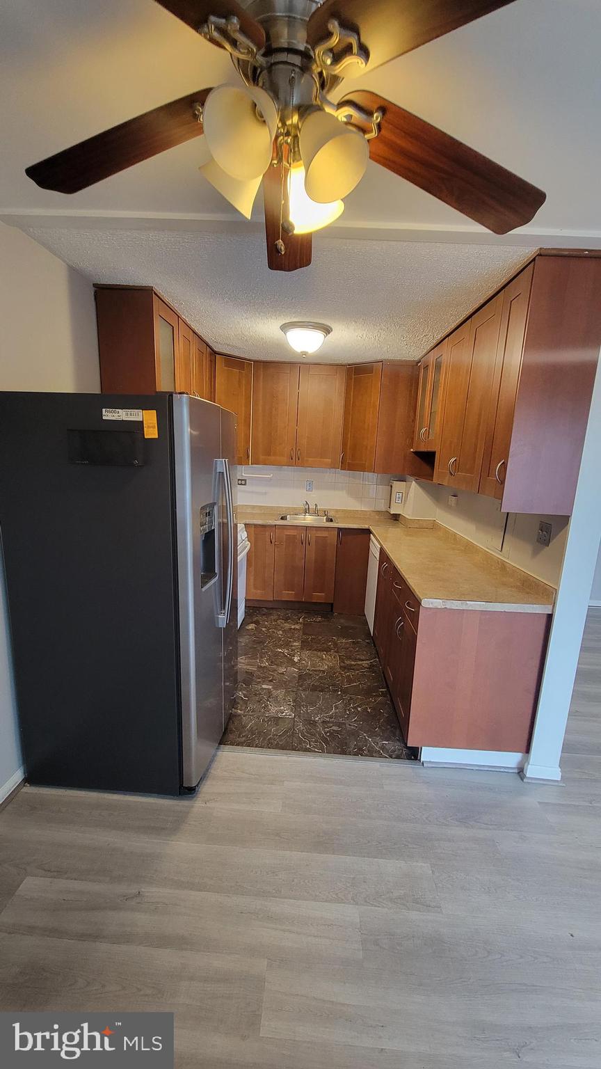 THE SEASONS - Residential Lease