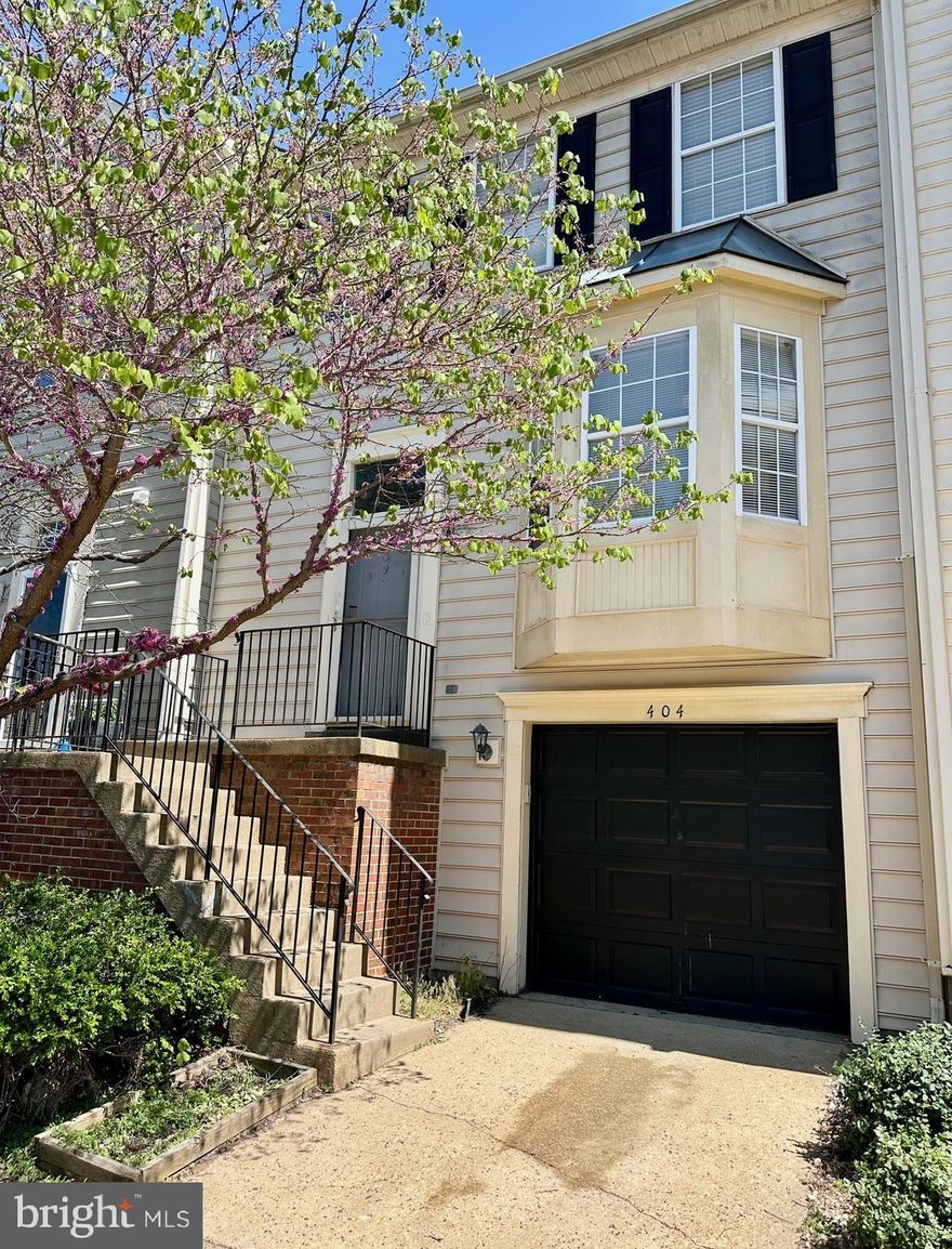 Spacious townhome located in a highly desirable North Stafford community! Just minutes from I-95, Quantico, commuter lots, shopping, and more. This well-maintained home offers 3 bedrooms and 2 full bathrooms on the upper level. The main floor features a bright and open living space, a separate dining area, and access to a large deck that overlooks the fenced backyard - perfect for relaxing or entertaining. The fully finished basement includes an additional half bath and provides access to the 1-car garage for added convenience.